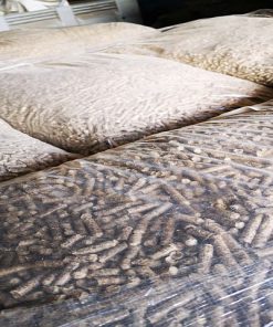 Houtpellets verpakt in zakken van 15kg